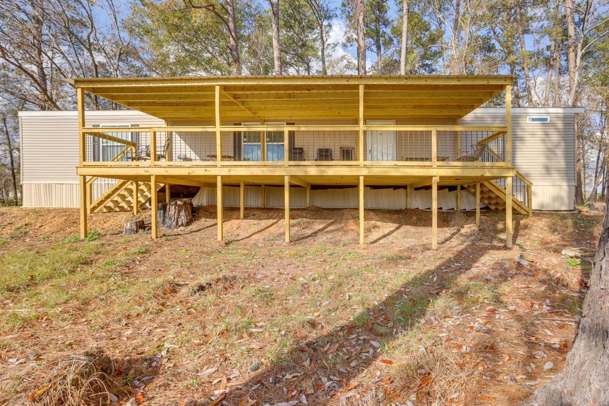 Lakefront Wetumpka Escape With Furnished Deck! 外观 照片
